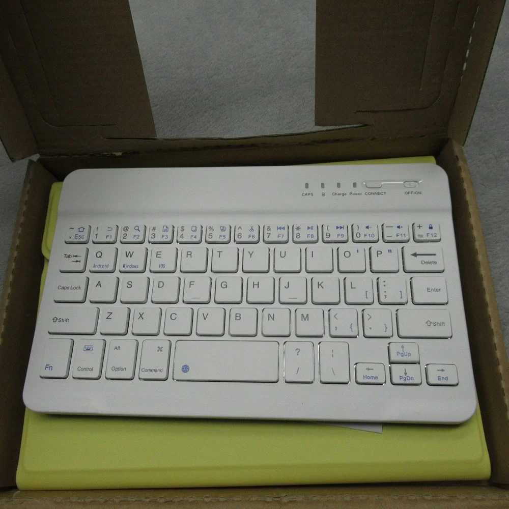 Keyboard & Case‎ Wireless Bluetooth for Tablet Yellow Micro USB NEW